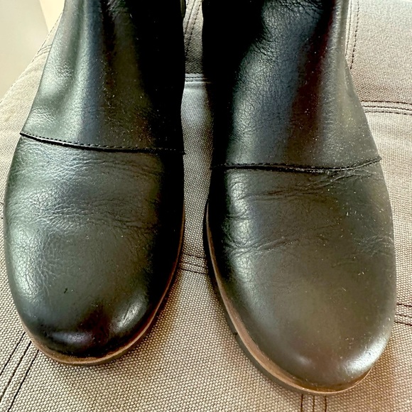 SOREL Black Harlow Waterproof Chelsea Boots - Picture 3 of 8